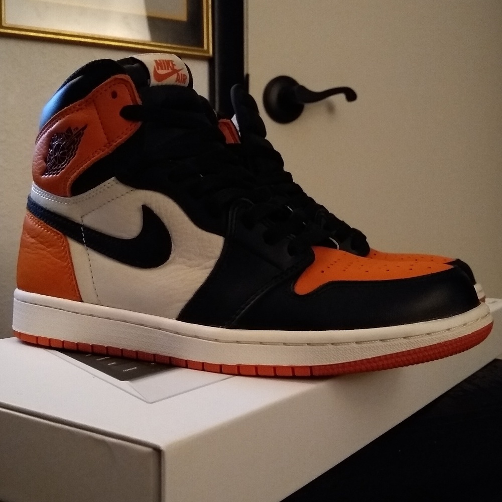 Jordan 1 Shattered Backboard 555088-005 Used